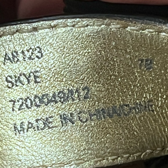 COACH Skye Brown and Gold Sandals with Floral Embellishments Sz 7B Women - Picture 5 of 7